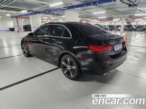 Mercedes-Benz A-Class A220 SEDAN 2025 года из Южной Кореи