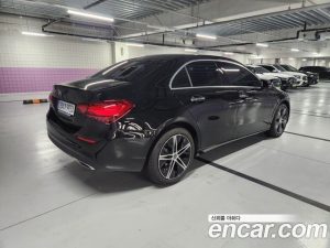 Mercedes-Benz A-Class A220 SEDAN 2025 года из Южной Кореи
