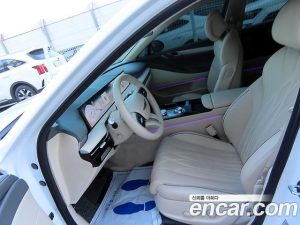 Genesis G80 Бензин 2.5 Turbo AWD 2025 года из Южной Кореи