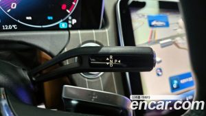 Mercedes-Benz E-Class E300 4MATIC Exclusive 2024 года из Южной Кореи