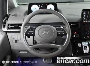 Hyundai Staria Lounge 7-Seater 2025 года из Южной Кореи