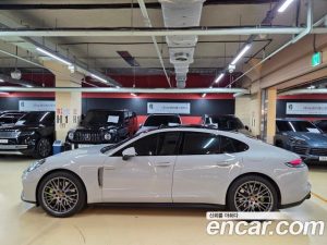 Porsche Panamera 2.9 AWD 2023 года из Южной Кореи