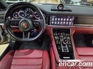 Porsche Panamera 2.9 AWD 2023 года из Южной Кореи