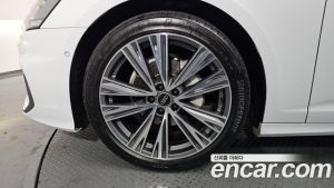 Audi A6 40 TDI 4WD Premium 2023 года из Южной Кореи