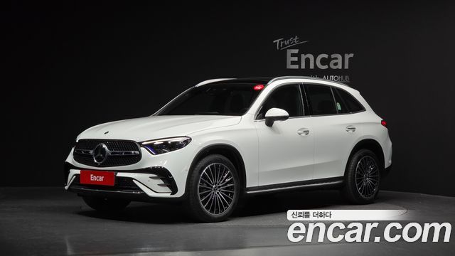 Mercedes-Benz GLC-Class GLC300 4MATIC AMG Line 2025 года из Кореи