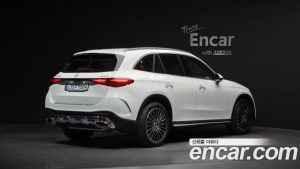 Mercedes-Benz GLC-Class GLC300 4MATIC AMG Line 2025 года из Южной Кореи