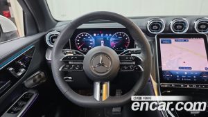 Mercedes-Benz GLC-Class GLC300 4MATIC AMG Line 2025 года из Южной Кореи