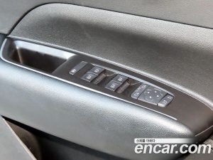 Renault-KoreaSamsung QM6 2.0 GDe LE Signature 2WD 2023 года из Южной Кореи