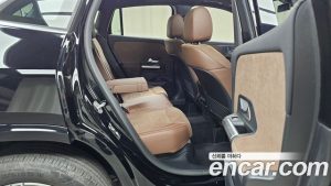 Mercedes-Benz GLA-Class GLA250 4MATIC 2025 года из Южной Кореи