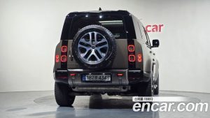 Land Rover Defender 110 P400 X 2024 года из Южной Кореи