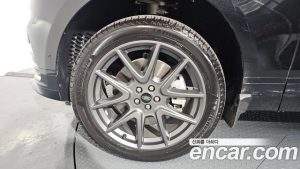 Land Rover Range Rover Velar 3.0 P400 Dynamic HSE 2025 года из Южной Кореи