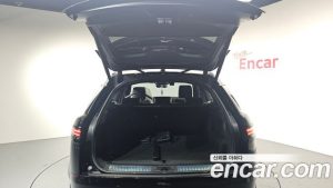 Land Rover Range Rover Velar 3.0 P400 Dynamic HSE 2025 года из Южной Кореи