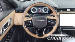 Land Rover Range Rover Velar 3.0 P400 Dynamic HSE 2025 года из Южной Кореи