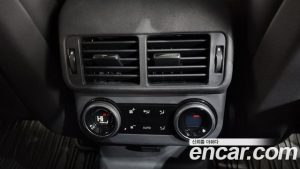 Land Rover Range Rover Velar 3.0 P400 Dynamic HSE 2025 года из Южной Кореи