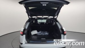 Land Rover Range Rover Velar 3.0 P400 Dynamic HSE 2025 года из Южной Кореи