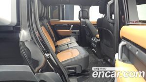 Land Rover Defender 130 D300 X- HSE 2024 года из Южной Кореи
