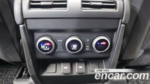 Land Rover Defender 130 D300 X- HSE 2024 года из Южной Кореи