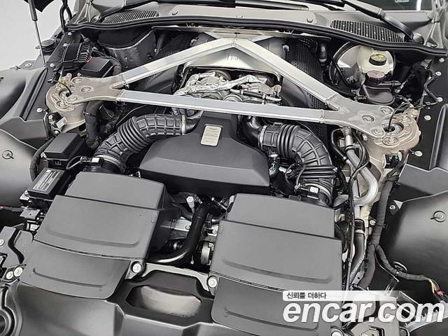 41301456_005.jpg Astonmartin Vantage 4.0 V8 Roadster 2023 года из Южной Кореи