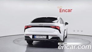 Kia K5 2.0 2024 года из Южной Кореи