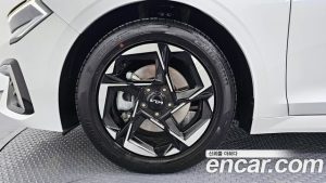 Kia K5 2.0 2024 года из Южной Кореи