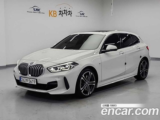 BMW 1-Series 120i M Sport 2023 года из Кореи