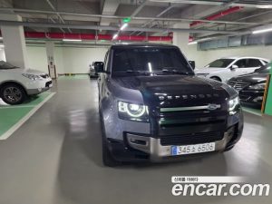 Land Rover Defender 110 P400 X 2023 года из Южной Кореи