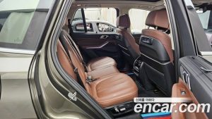 BMW X5 xDrive 40i xLine 2023 года из Южной Кореи