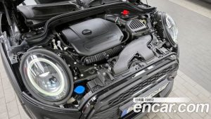 Mini Cooper Convertible JCW 2024 года из Южной Кореи