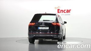 Volkswagen Tiguan 2.0 TDI 4 Prestige 2022 года из Южной Кореи