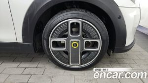 Mini Cooper SE ELECTRIC 2024 года из Южной Кореи