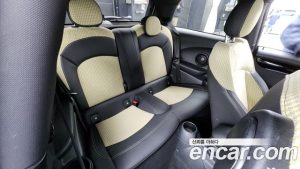 Mini Cooper SE ELECTRIC 2024 года из Южной Кореи