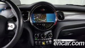 Mini Cooper SE ELECTRIC 2024 года из Южной Кореи