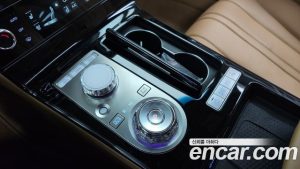 Genesis G80 Бензин 2.5 Turbo AWD 2025 года из Южной Кореи