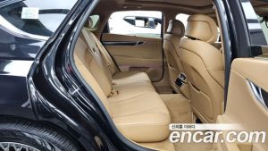 Genesis G80 Бензин 2.5 Turbo AWD 2025 года из Южной Кореи