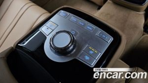 Genesis G80 Бензин 2.5 Turbo AWD 2025 года из Южной Кореи