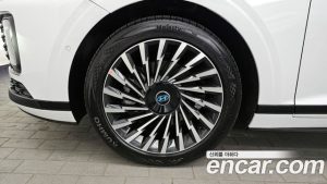 Hyundai Grandeur 2.5 Бензин 2WD 2025 года из Южной Кореи