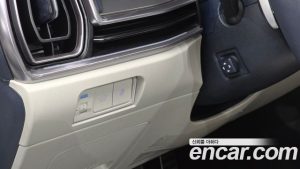 Kia Sorento HEV 1.6 2WD 2024 года из Южной Кореи