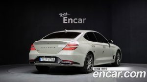 Genesis G70 Бензин 2.5T 2WD 2024 года из Южной Кореи