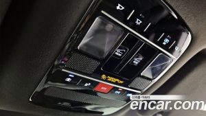 Hyundai Santafe Бензин 2.5T 4WD 2024 года из Южной Кореи