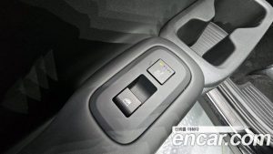 Hyundai Santafe Бензин 2.5T 4WD 2024 года из Южной Кореи
