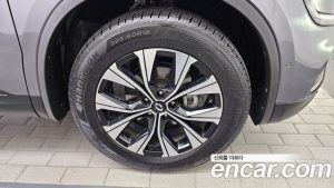 Renault-KoreaSamsung QM6 2.0 LPe LE 2WD 2023 года из Южной Кореи