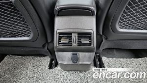 Renault-KoreaSamsung QM6 2.0 LPe LE 2WD 2023 года из Южной Кореи