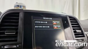 Renault-KoreaSamsung QM6 2.0 LPe LE 2WD 2023 года из Южной Кореи