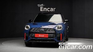 Mini Countryman ALL4 JCW First Edition 2025 года из Южной Кореи