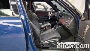 Mini Countryman ALL4 JCW First Edition 2025 года из Южной Кореи
