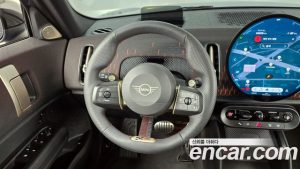 Mini Countryman ALL4 JCW First Edition 2025 года из Южной Кореи