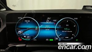 Mercedes-Benz EQA EQA250 AMG LINE 2023 года из Южной Кореи