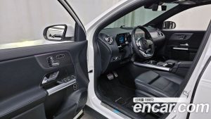 Mercedes-Benz EQA EQA250 AMG LINE 2023 года из Южной Кореи