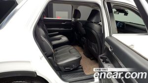 Hyundai Palisade Дизель 2.2 2WD 2024 года из Южной Кореи