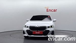 BMW 5-Series 520i Special Edition 2024 года из Южной Кореи